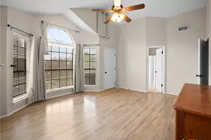 140 Englemann, Seguin, TX 78155 - Photo 34