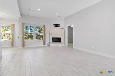 119 Rockingshire Court, Spring Branch, TX 78070 - Photo 4