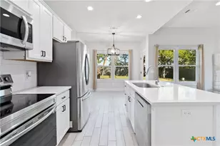 119 Rockingshire Ct, Spring Branch, TX 78070 - Photo 12