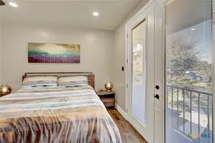 1309 E St, Floresville, TX 78114 - Photo 24