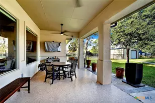 1309 E St, Floresville, TX 78114 - Photo 34