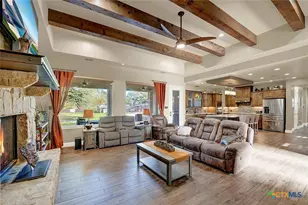 1309 E St, Floresville, TX 78114 - Photo 8