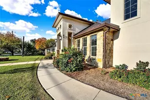 1309 E St, Floresville, TX 78114 - Photo 4