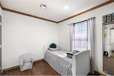 23019 Hilltop Peaks, Elmendorf, TX 78112 - Photo 26