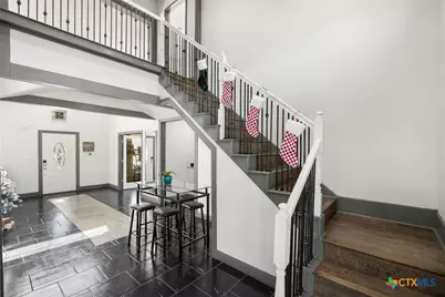 23019 Hilltop Peaks, Elmendorf, TX 78112 - Photo 18