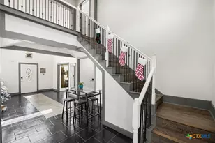 23019 Hilltop Peaks, Elmendorf, TX 78112 - Photo 18