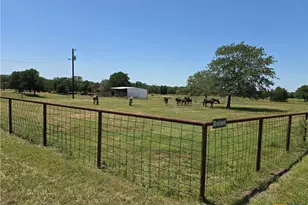 930 Elm Creek Rd, Rockdale, TX 76567 - Photo 20