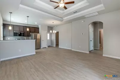 513 Hudson Street #513, Seguin, TX 78155 - Photo 4