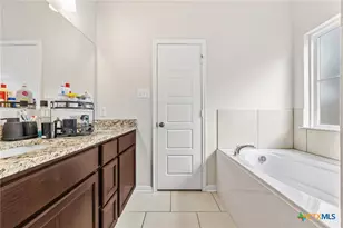 918 James Parker Cir, Killeen, TX 76542 - Photo 6