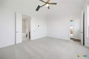 437 Hulda Trl, New Braunfels, TX 78130 - Photo 10