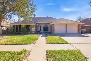 309 Dunbar Dr, Victoria, TX 77904 - Photo 1