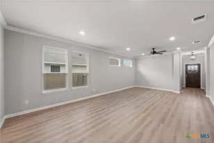 704 Seven Springs Dr, Temple, TX 76502 - Photo 26
