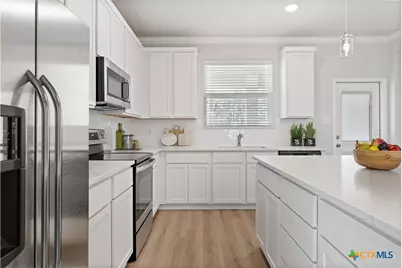 704 Seven Springs Drive, Temple, TX 76502 - Photo 8