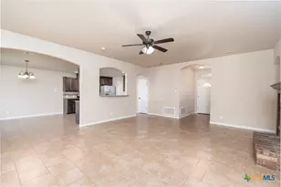 3808 Anvil Range Rd, Killeen, TX 76549 - Photo 4