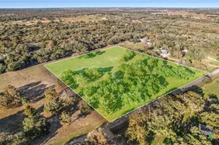 000 Joe Beaver Ln, Victoria, TX 77905 - Photo 1