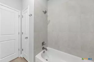 622 Seven Springs Dr, Temple, TX 76502 - Photo 34