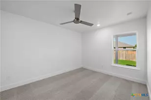 1010 College Ave, Troy, TX 76579 - Photo 8