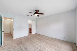 1085 Stone Hollow, New Braunfels, TX 78130 - Photo 18