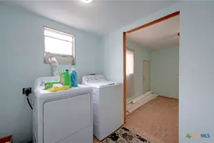 4598 State Hwy 173, Devine, TX 78016 - Photo 24