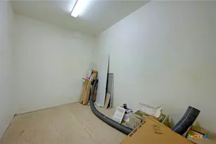 4598 State Hwy 173, Devine, TX 78016 - Photo 22