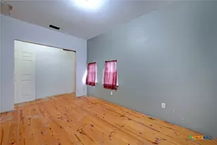 4598 State Hwy 173, Devine, TX 78016 - Photo 18