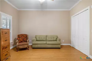 260 N Santa Clara Ave, New Braunfels, TX 78130 - Photo 18