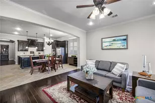 2714 Cedar Rdg Dr, New Braunfels, TX 78132 - Photo 10