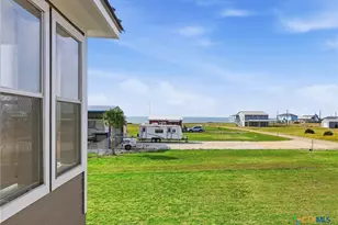 90 Bluefish Ln, Palacios, TX 77465 - Photo 22