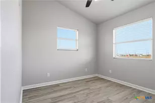 90 Bluefish Ln, Palacios, TX 77465 - Photo 24