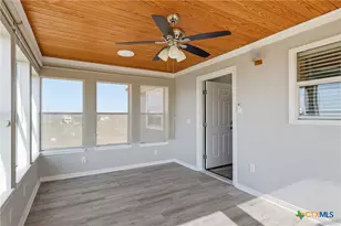 90 Bluefish Ln, Palacios, TX 77465 - Photo 20