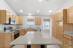 90 Bluefish Ln, Palacios, TX 77465 - Photo 12