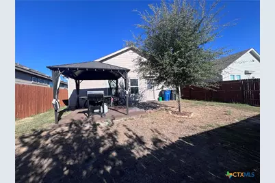 2049 Meadow Pipit, New Braunfels, TX 78130 - Photo 18