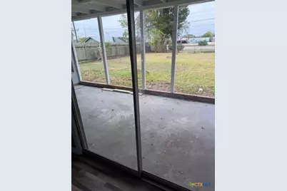 203 Houston Street, Port Lavaca, TX 77979 - Photo 10