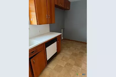 203 Houston Street, Port Lavaca, TX 77979 - Photo 4