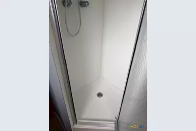 203 Houston Street, Port Lavaca, TX 77979 - Photo 14