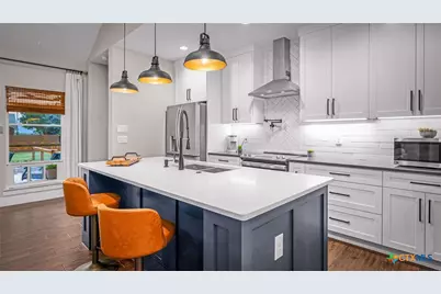 785 Mockingbird Cove, Spring Branch, TX 78070 - Photo 8