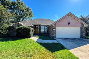 1002 Windy Hill Rd, Harker Heights, TX 76548 - Photo 1