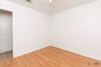 1201 Hughes Avenue, Copperas Cove, TX 76522 - Photo 16