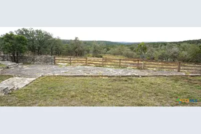 5150 Laurie Michelle Road, San Antonio, TX 78261 - Photo 10