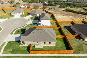 102 Logan Ct, Copperas Cove, TX 76522 - Photo 8