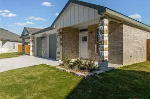 110 Logan Ct, Copperas Cove, TX 76522 - Photo 4