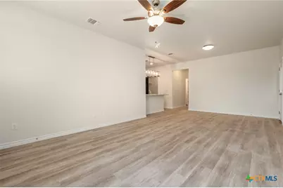 111 Logan Court, Copperas Cove, TX 76522 - Photo 8