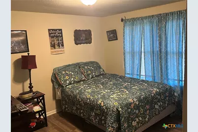 3081 S Stockdale Hwy. Street, Seguin, TX 78155 - Photo 8
