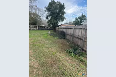 3081 S Stockdale Hwy. Street, Seguin, TX 78155 - Photo 10