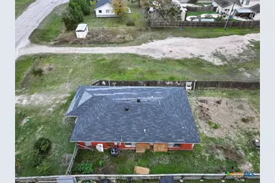 2142 Sailboat Drive, Port Lavaca, TX 77979 - Photo 2