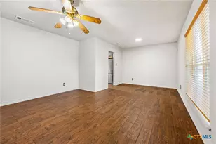 1202 Tanglewood Ct, Harker Heights, TX 76548 - Photo 10