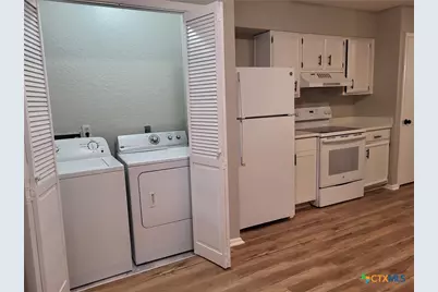 1051 Country Club Drive #19, Seguin, TX 78155 - Photo 6