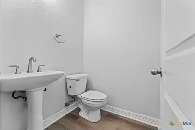 2213 Small Town Drive, New Braunfels, TX 78130 - Photo 24