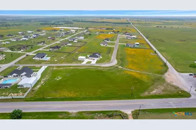 88 Monte Vista Street, Victoria, TX 77905 - Photo 4