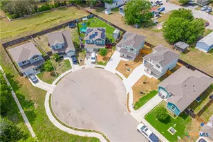 324 Mar Hill St, Seguin, TX 78155 - Photo 26